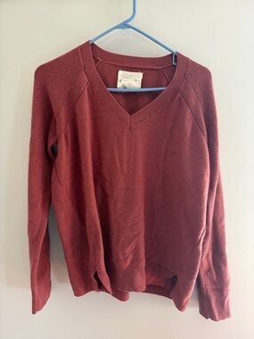 Classic V-Neck Women’s Sweater in Rust